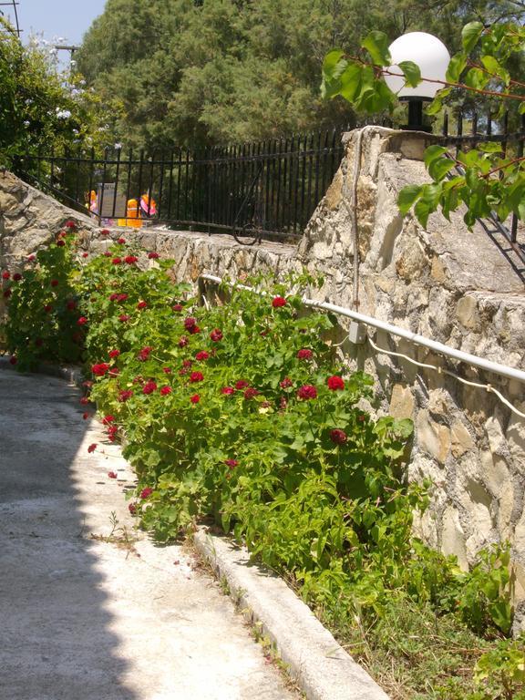 Babis Studios Kalamákion Dış mekan fotoğraf